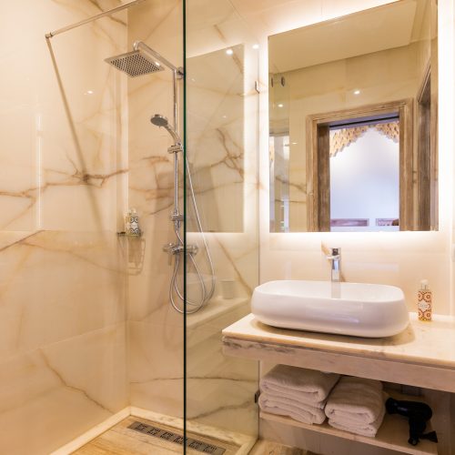 Room SINDBAD