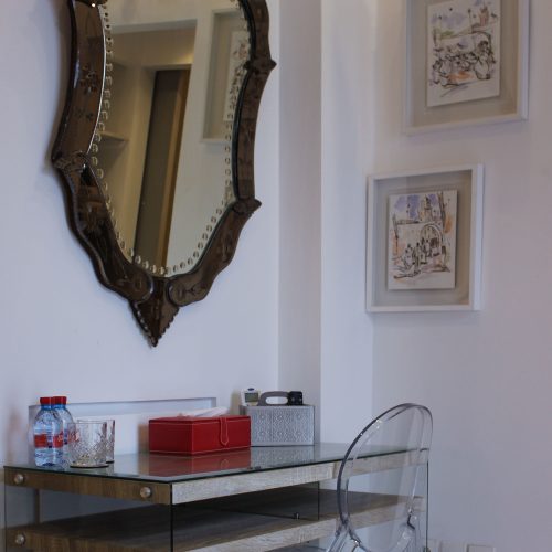 Room KAID Room KAID